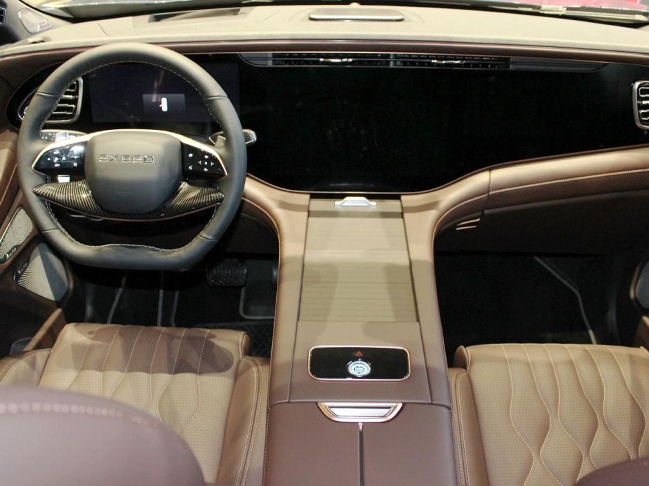 EXEED VX 2.0 АКПП, 2024 фото 7