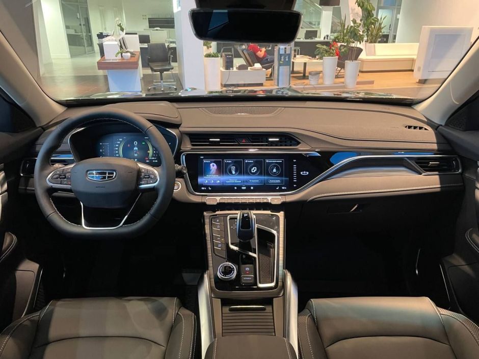 Geely Atlas Pro Flagship+ 1.5 РКПП, 2024 фото 4