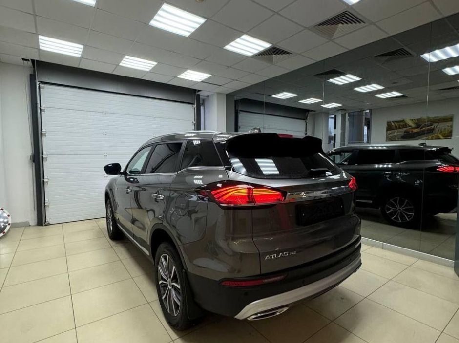 Geely Atlas Pro Flagship+ 1.5 РКПП, 2024 фото 4