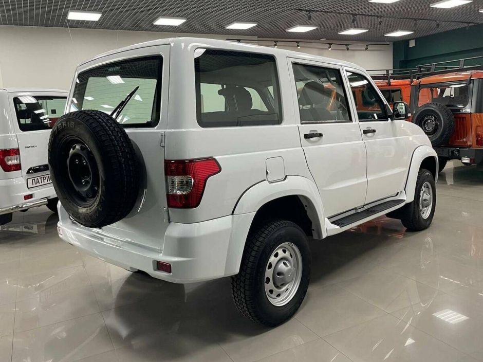 УАЗ Patriot Base Икар + Пакет Limited + Экспедиция Лайт 2.7 МКПП, 2024 фото 3