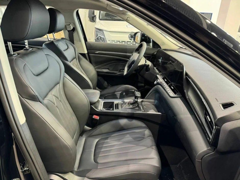 FAW Bestune T55 Beyond 1.5 РКПП, 2024 фото 4