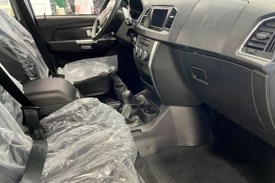 УАЗ Patriot Классик 2.7 МКПП, 2024 фото 4