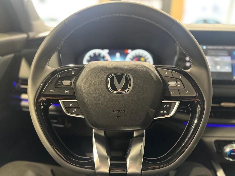 Changan CS95 DLX 2.0 АКПП, 2024 фото 5