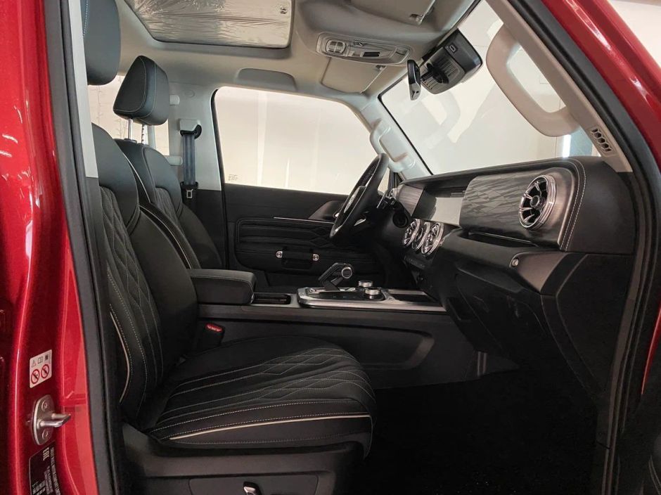 Tank 300 City Premium 2.0 АКПП, 2024 фото 6