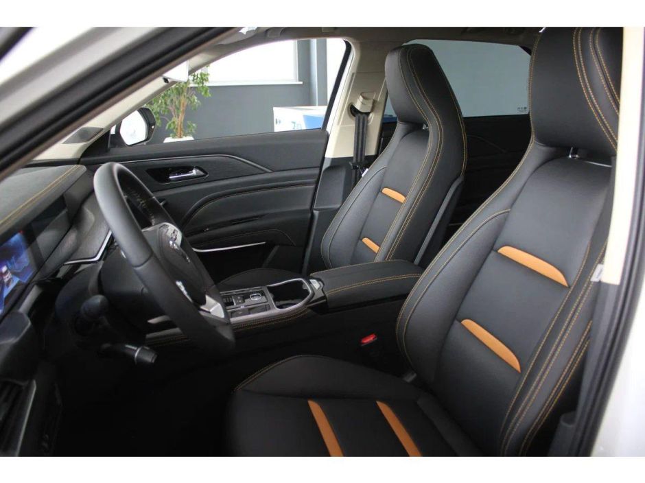 FAW Bestune T77 Prestige Plus (DCT) 1.5 РКПП, 2025 фото 4