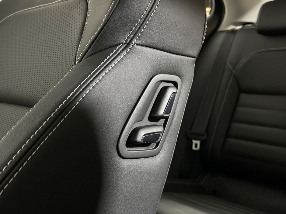 Skoda Superb Luxury 2.0 РКПП, 2024 фото 5