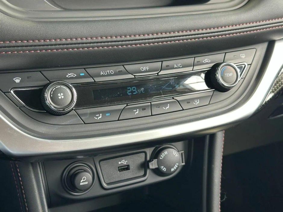 JAC JS3 Luxury 1.6 CVT, 2024 фото 16