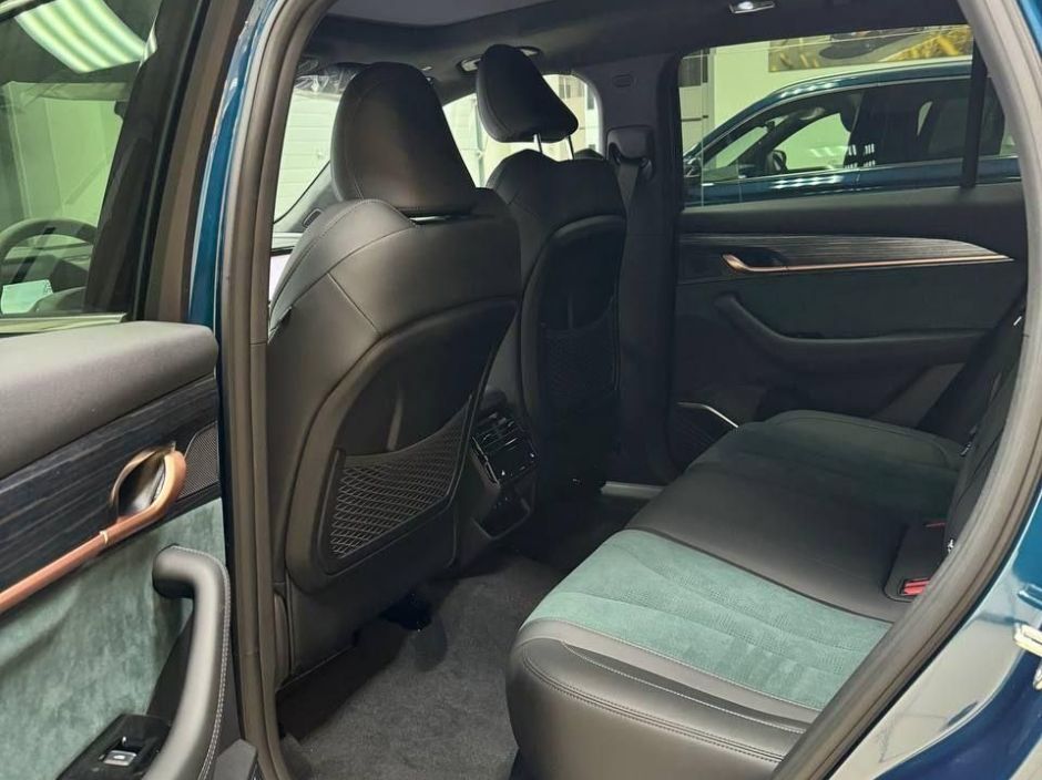 Geely Monjaro Luxury 2.0 АКПП, 2024 фото 6