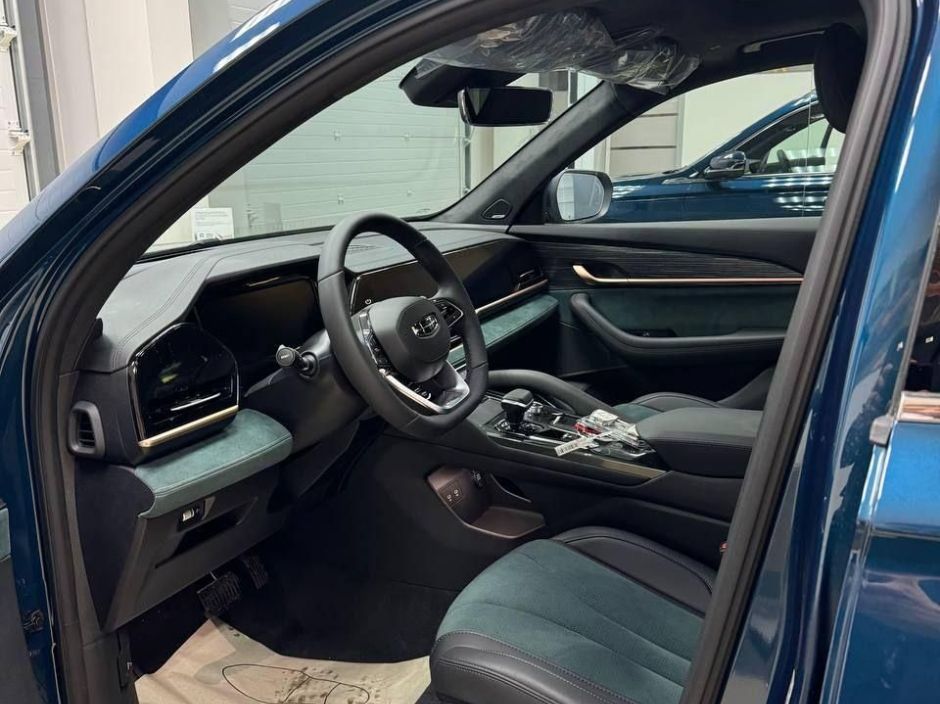 Geely Monjaro Luxury 2.0 АКПП, 2024 фото 10