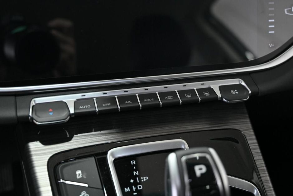 Geely Atlas Pro Comfort 1.5 АКПП, 2024 фото 13