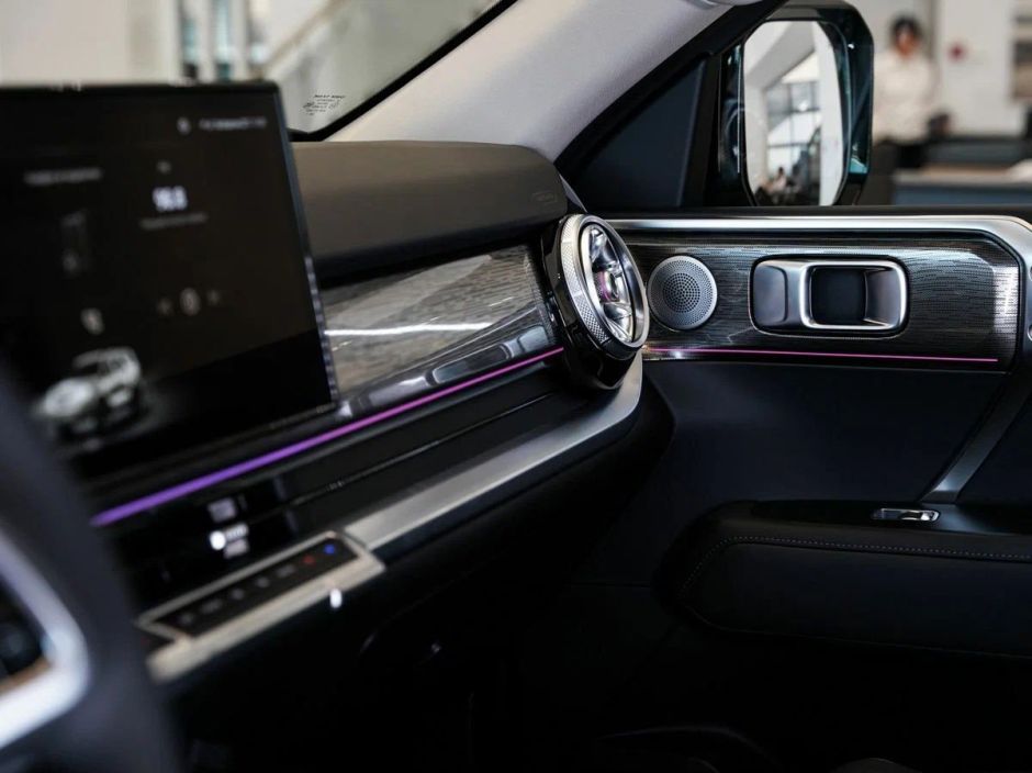 Tank 400 Super 2.0 АКПП, 2024 фото 13