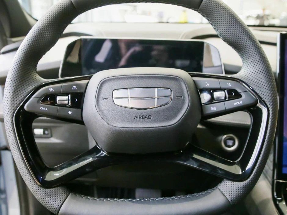 Geely Cityray Flagship 1.5 РКПП, 2024 фото 10