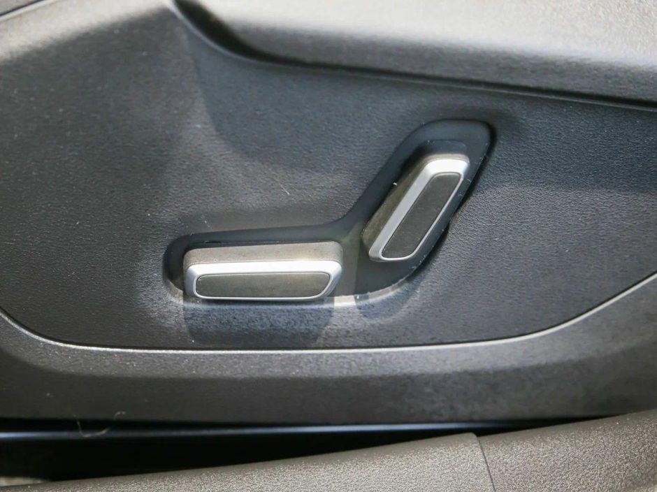 Geely Cityray Flagship 1.5 РКПП, 2024 фото 12