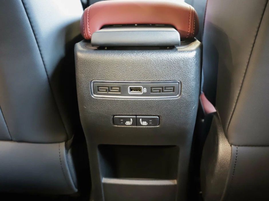 Belgee X50 Prestige 1.5 РКПП, 2024 фото 11