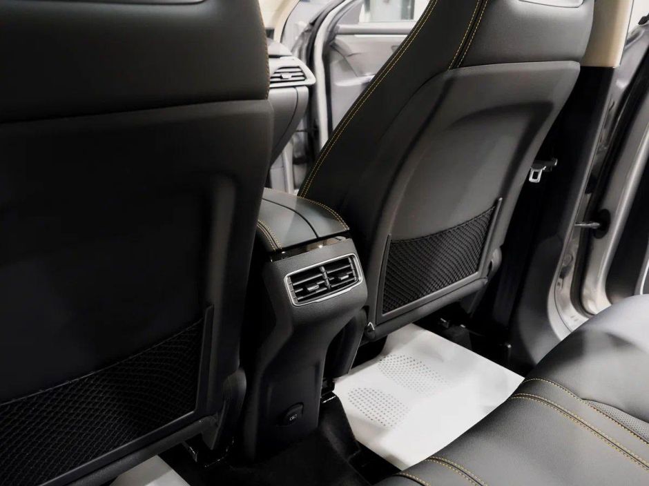 FAW Bestune T77 Luxury (DCT) 1.5 РКПП, 2025 фото 7