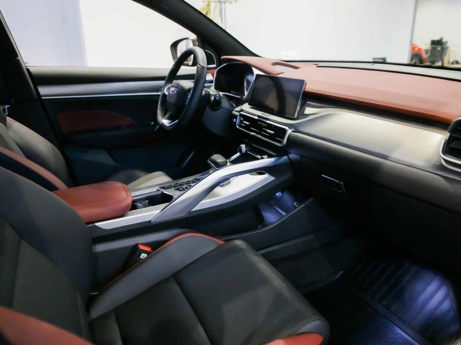 Belgee X50 Prestige 1.5 РКПП, 2024 фото 6