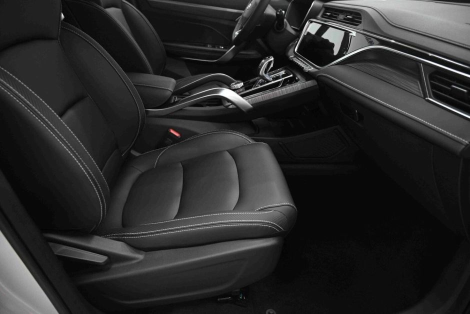 Geely Atlas Pro Luxury 1.5 РКПП, 2024 фото 10