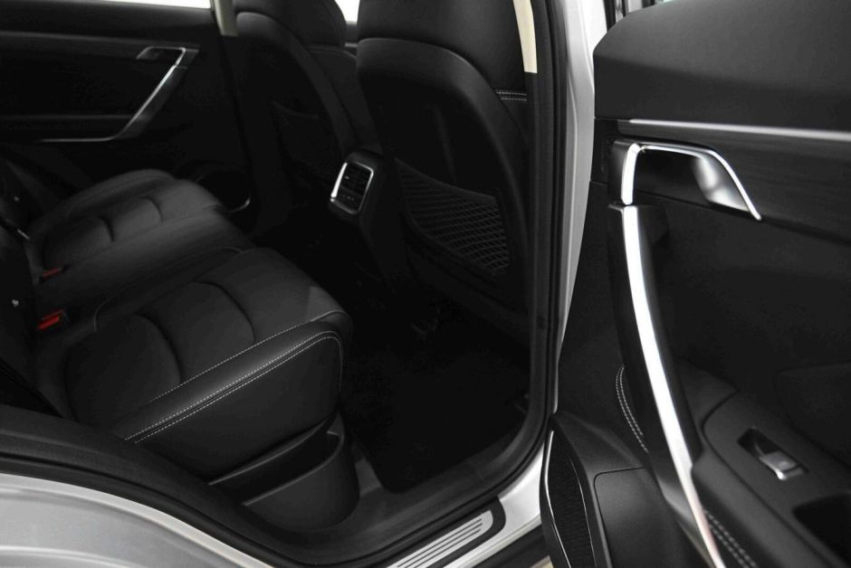 Geely Atlas Pro Luxury 1.5 РКПП, 2024 фото 11