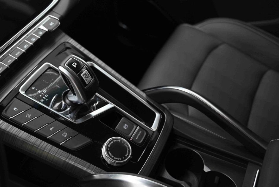 Geely Atlas Pro Luxury 1.5 РКПП, 2024 фото 14