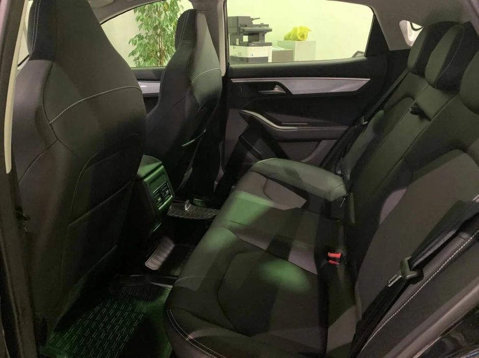 JAC J7 Luxury 1.5 CVT, 2025 фото 3