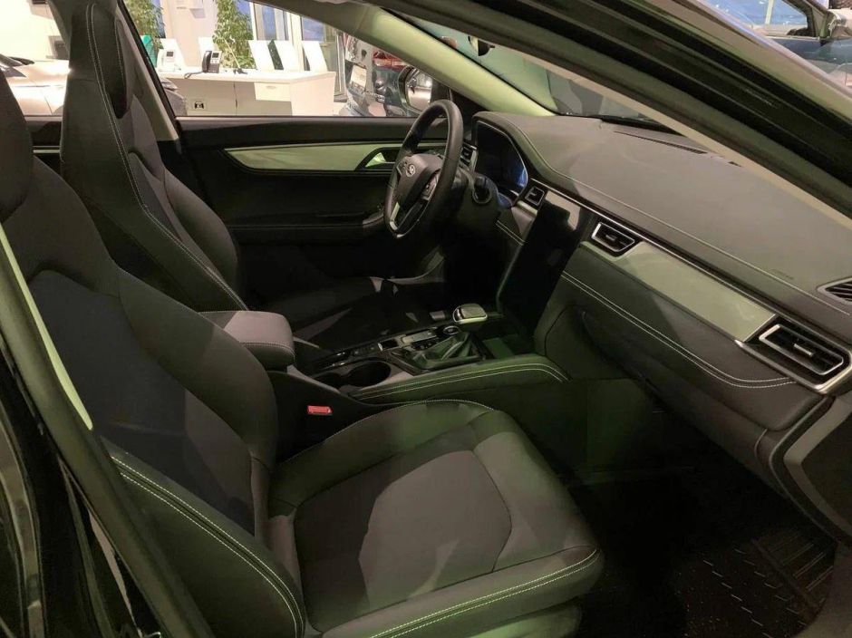 JAC J7 Luxury 1.5 CVT, 2025 фото 6