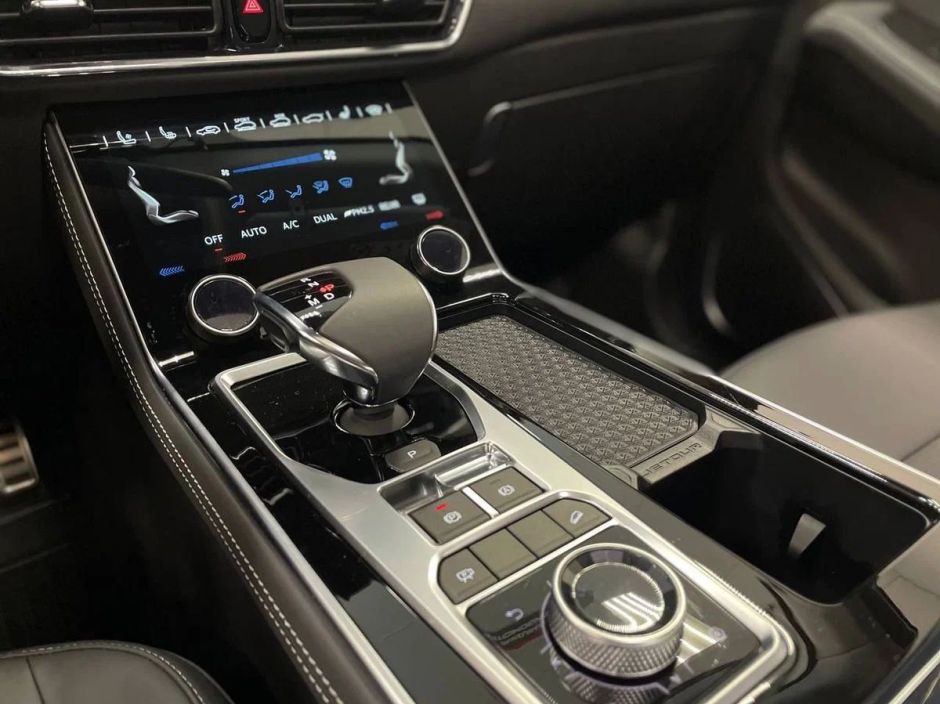 JETOUR X90 Plus Luxury 1.6 РКПП, 2024 фото 12