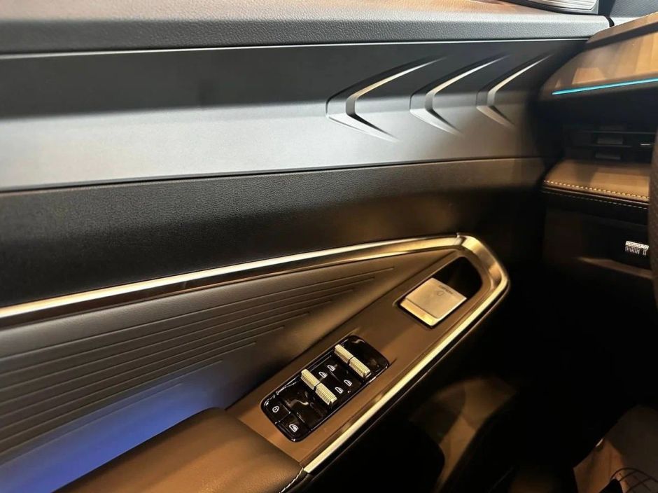 Geely Cityray Flagship 1.5 РКПП, 2024 фото 10