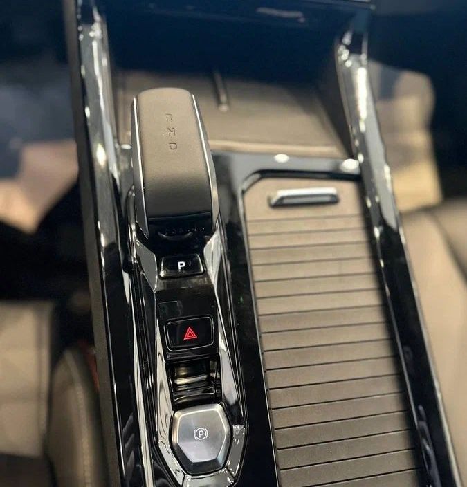 Geely Cityray Flagship 1.5 РКПП, 2024 фото 12