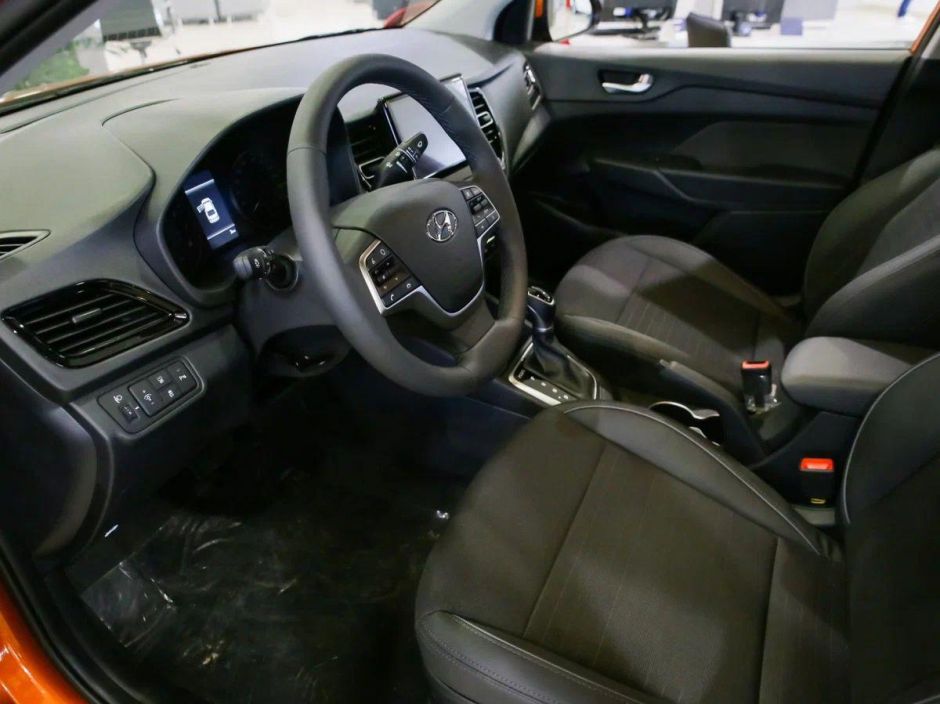 Solaris HS Sportline Elegance 1.6 АКПП, 2024 фото 5