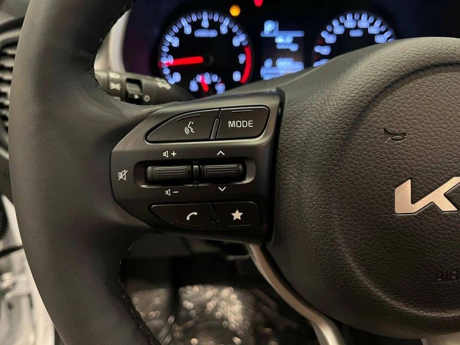 Solaris KRS Luxe AV 1.6 АКПП, 2024 фото 18