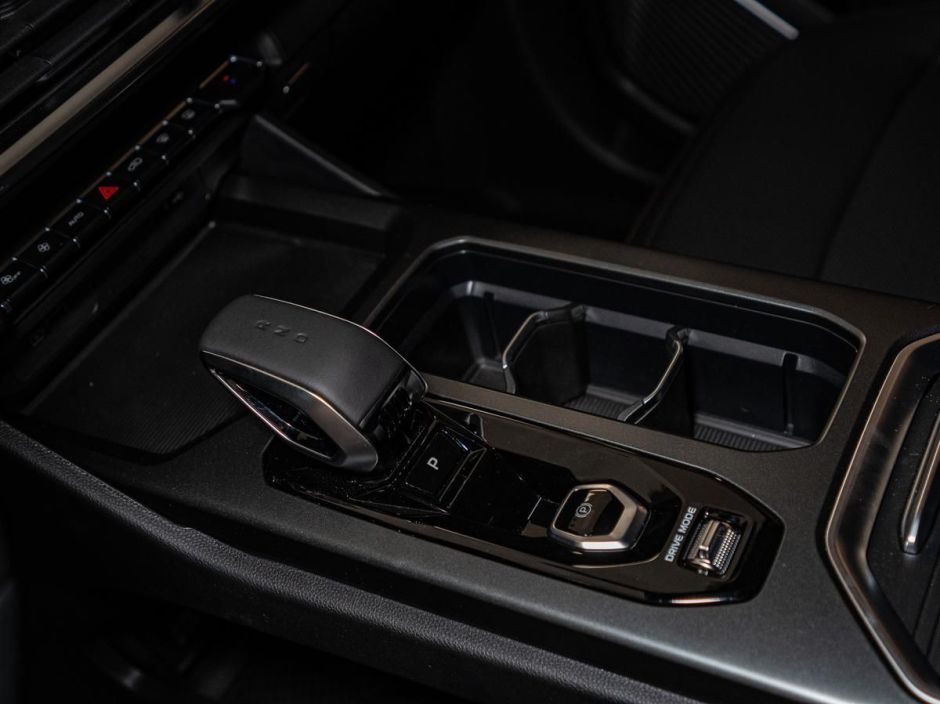 Geely Okavango Luxury 2.0 РКПП, 2024 фото 10