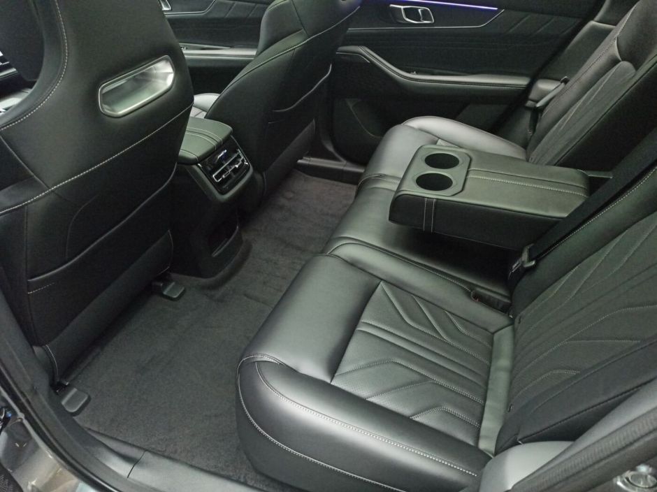 Changan UNI-K Luxe 2.0 АКПП, 2024 фото 9