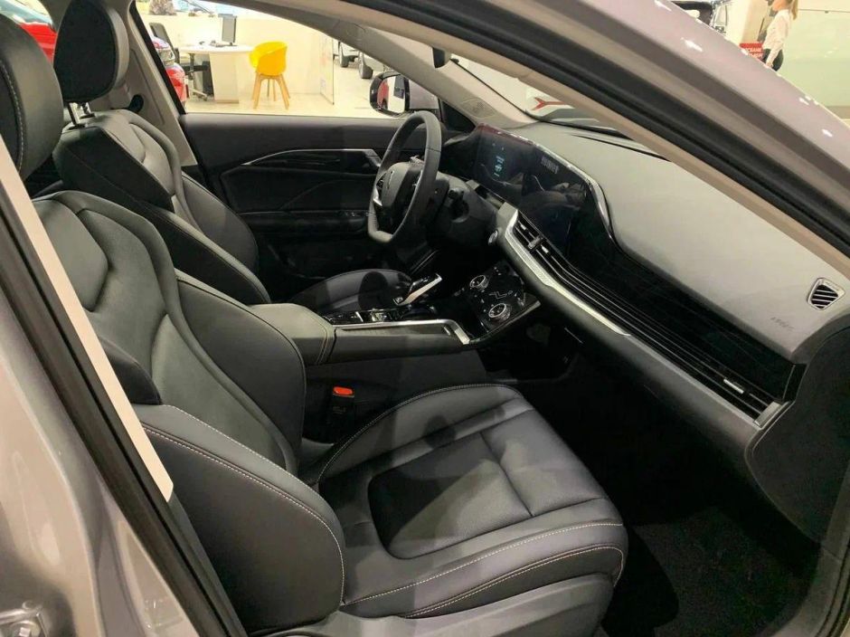 FAW Bestune B70 Progressive 1.5 РКПП, 2024 фото 6