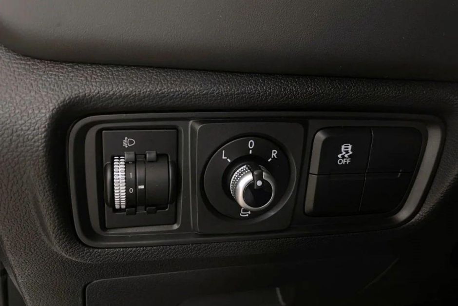 Москвич 3 Комфорт 1.5 CVT, 2024 фото 8