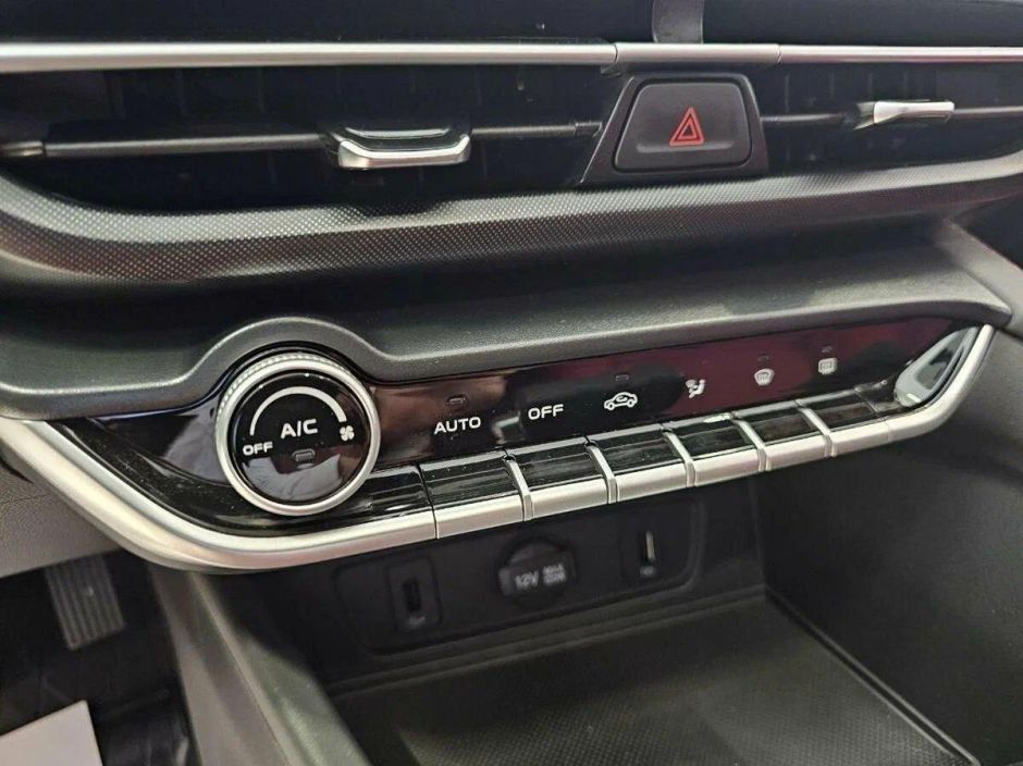 Changan Eado Plus DLX 1.4 РКПП, 2024 фото 10