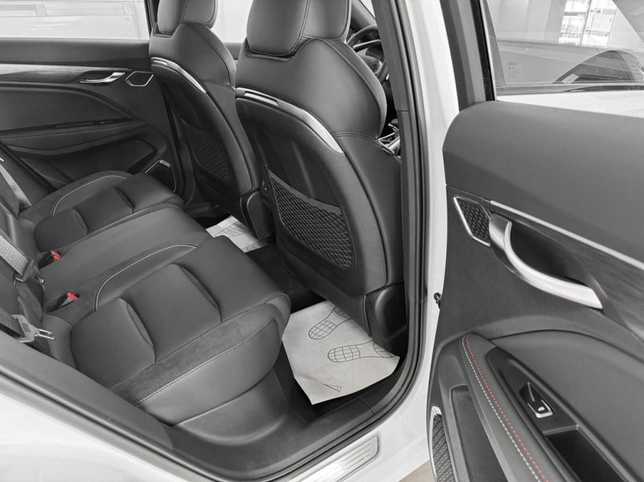 Geely Tugella Flagship Sport 2.0 АКПП, 2024 фото 9