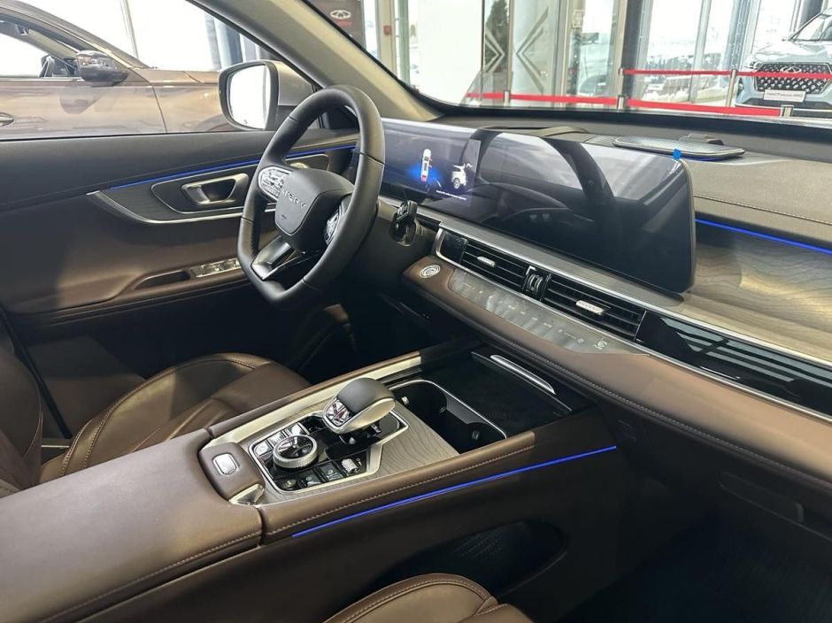 Chery Tiggo 8 Pro Max Ultimate 4WD 2.0 РКПП, 2024 фото 10