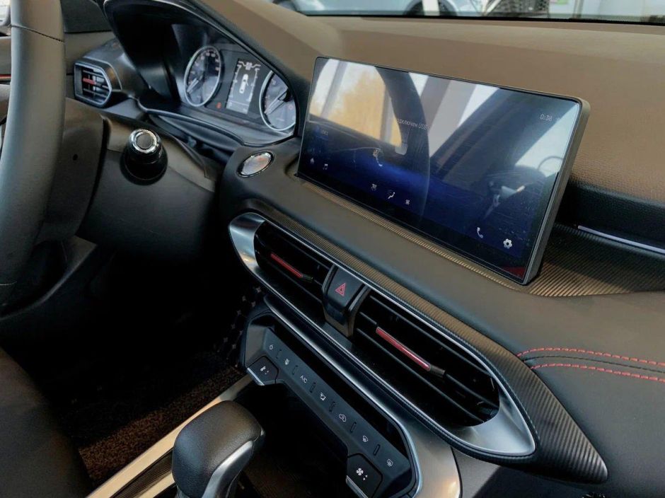 Kaiyi E5 Luxury+ 1.5 CVT, 2024 фото 6