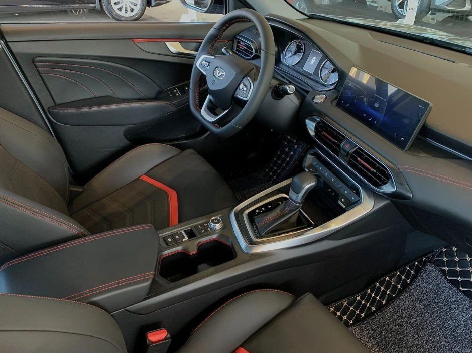 Kaiyi E5 Luxury+ 1.5 CVT, 2024 фото 7