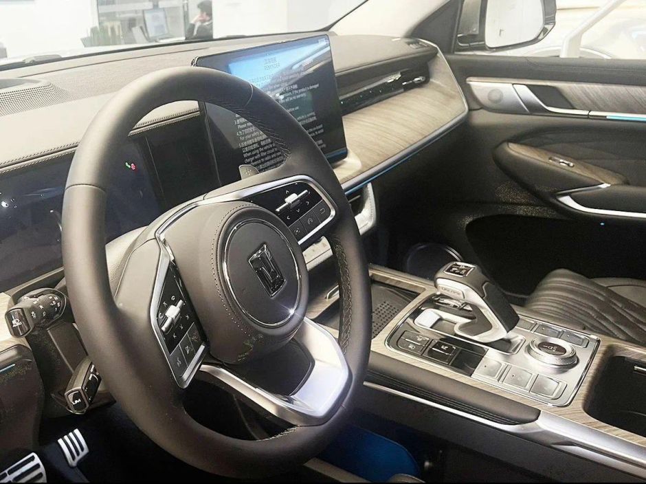 Tank 500 Urban 3.0 АКПП, 2024 фото 6