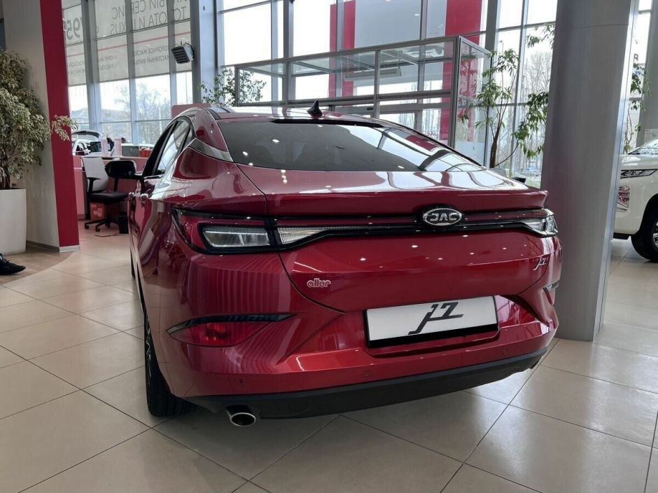 JAC J7 Luxury 1.5 CVT, 2024 фото 4