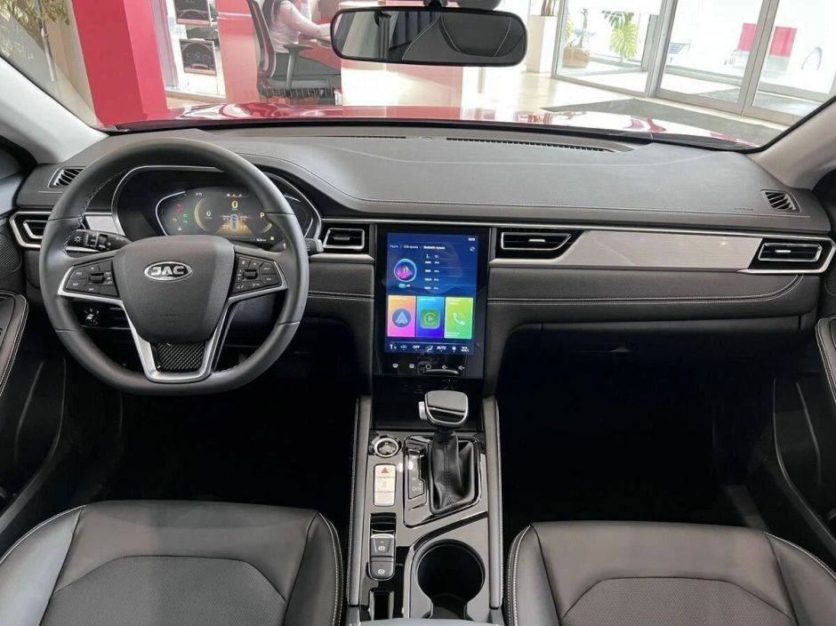 JAC J7 Luxury 1.5 CVT, 2024 фото 6