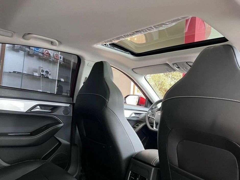 JAC J7 Luxury 1.5 CVT, 2024 фото 9