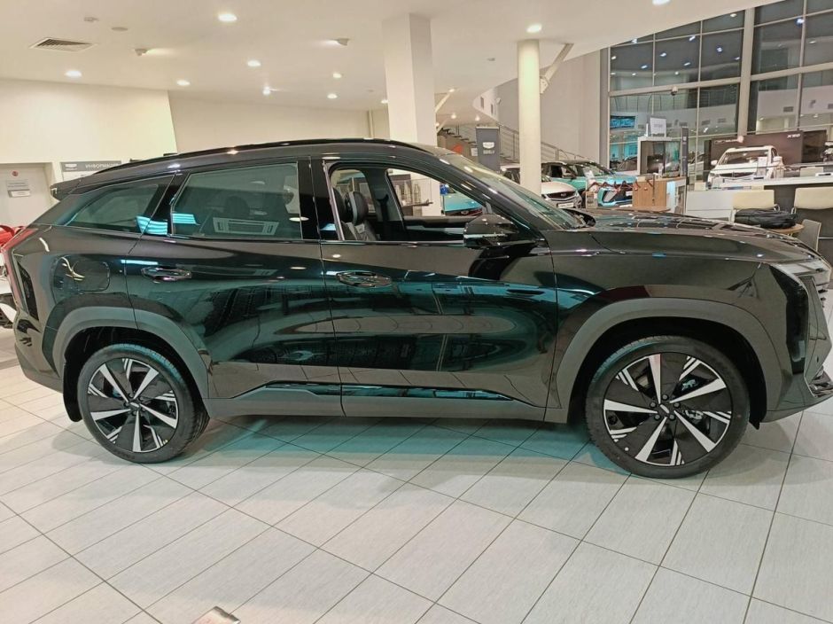 Geely Atlas Flagship 2.0 АКПП, 2024 фото 4