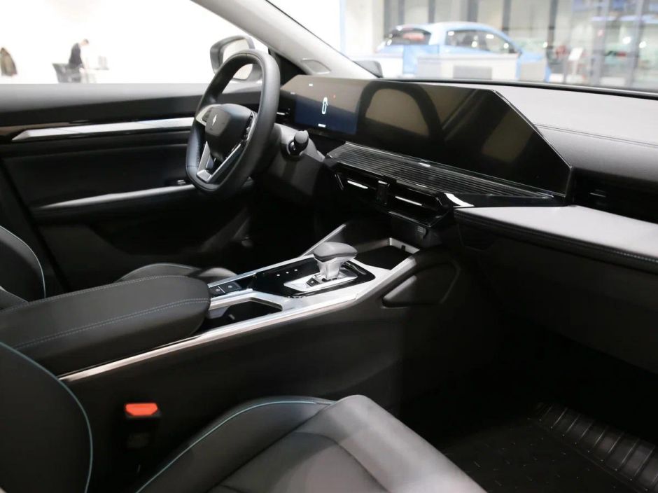 Livan S6 Pro Premium 1.5 РКПП, 2024 фото 9