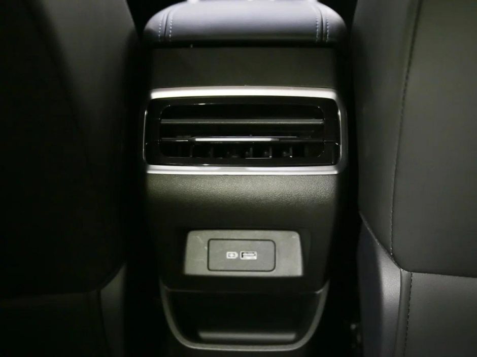 Livan S6 Pro Premium 1.5 РКПП, 2024 фото 14