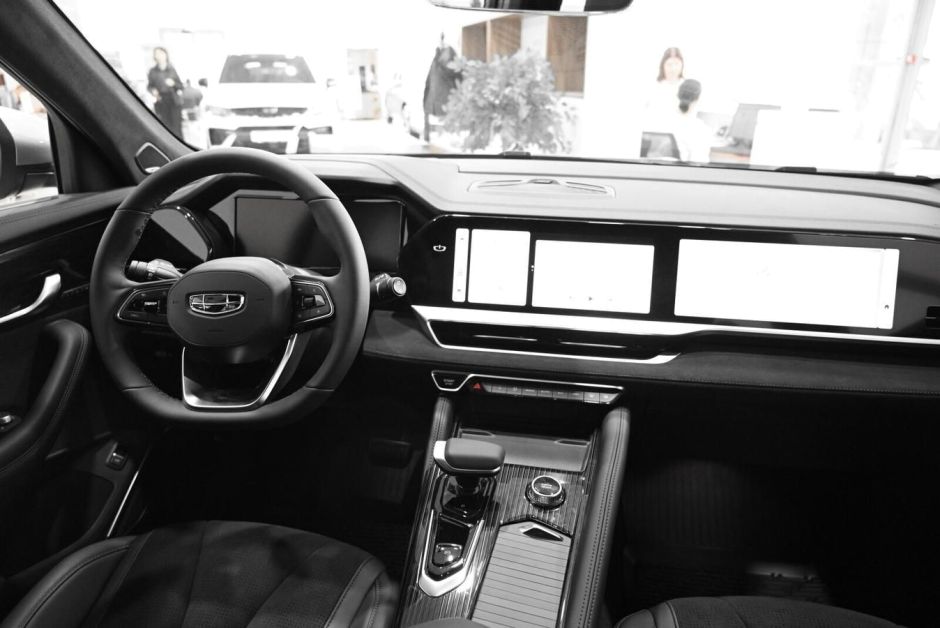 Geely Monjaro Flagship 2.0 АКПП, 2024 фото 6