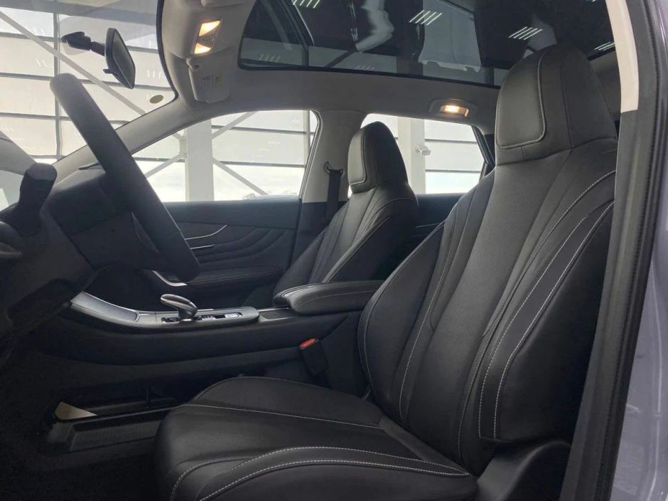 Venucia V-Online Luxury Pro 1.5 РКПП, 2024 фото 5