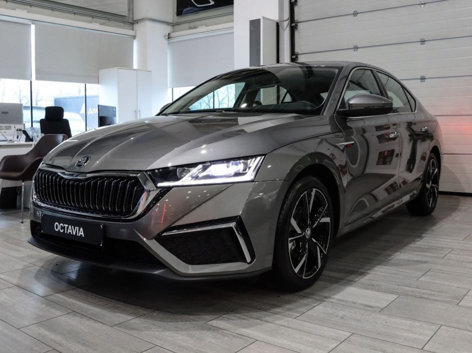 Skoda Octavia PRO Luxury 1.4 РКПП, 2024 фото 1