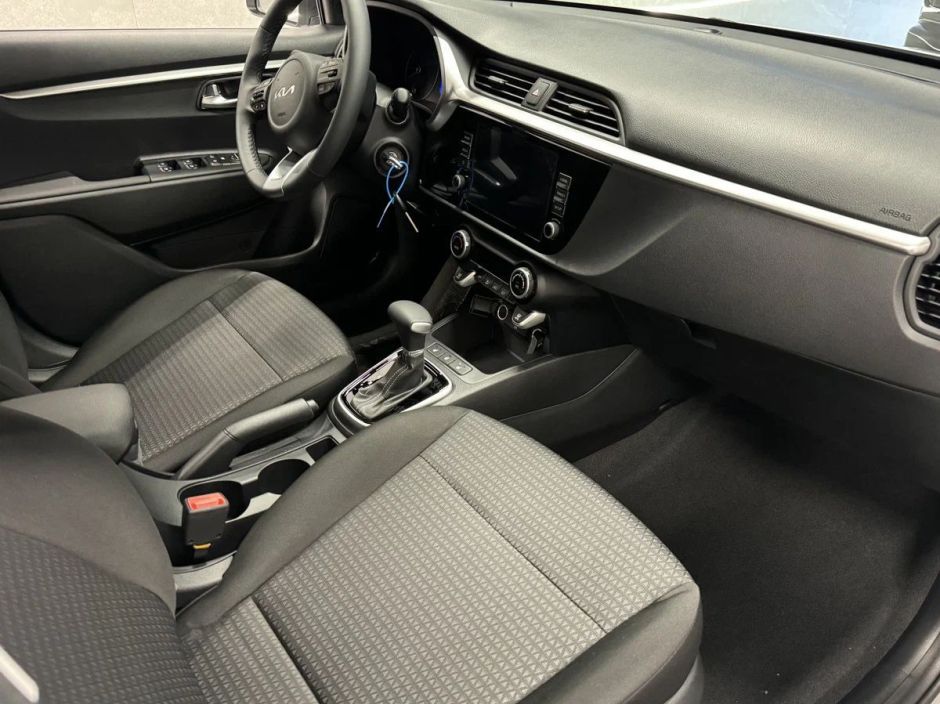 Solaris KRX Prestige 1.6 АКПП, 2024 фото 5